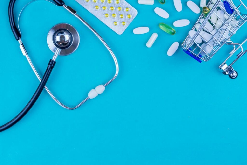 Lex Szarlatan pod lupą. Jak państwo wypowiada wojnę pseudomedycynie i dezinformacji